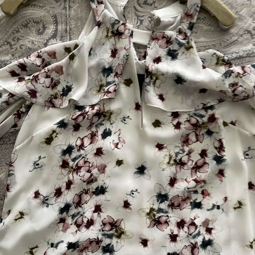 Beautiful printed cold shoulder top.